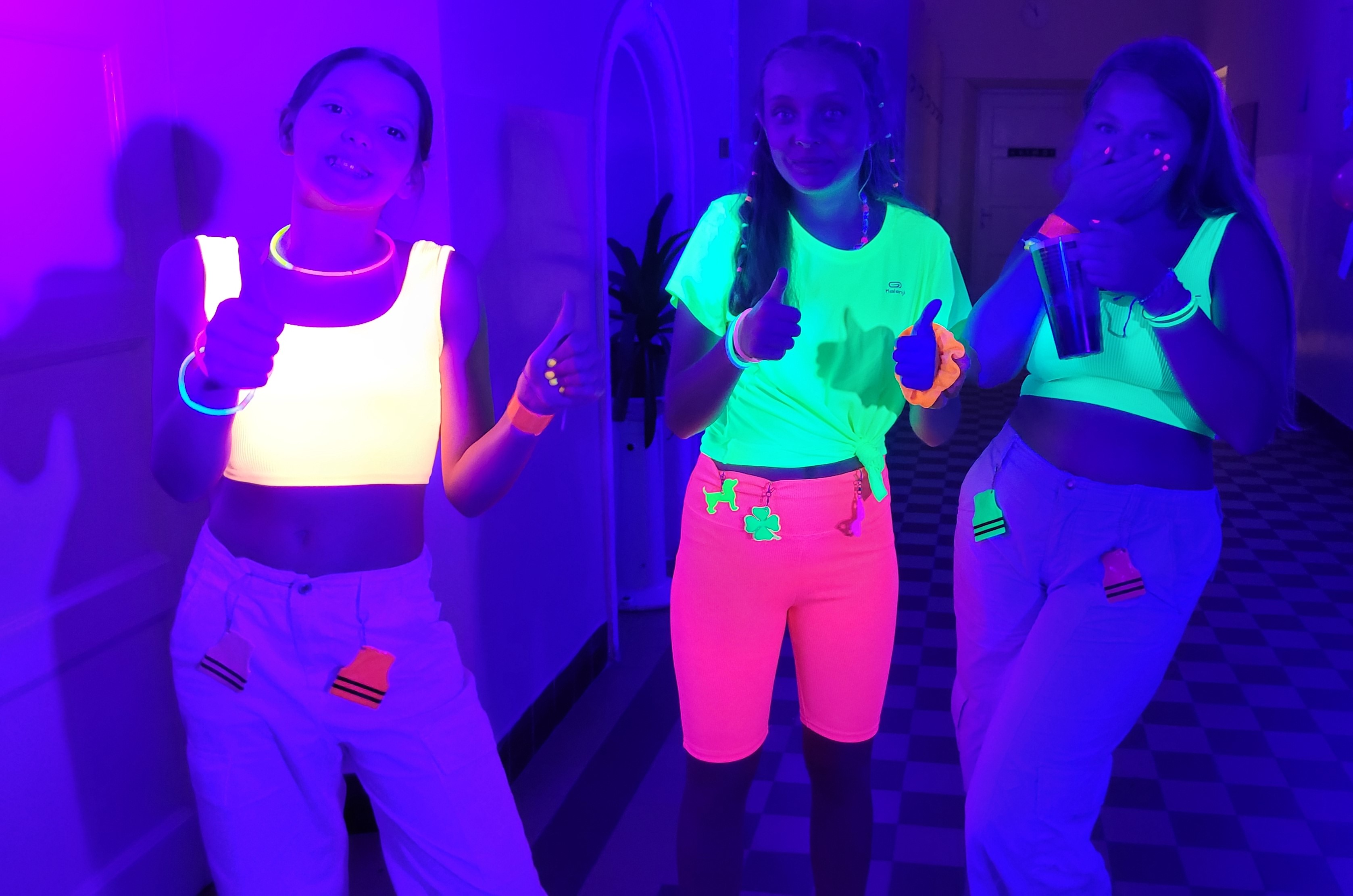 NEON PARTY, czyli NOCNE CZUWANIE 2023  